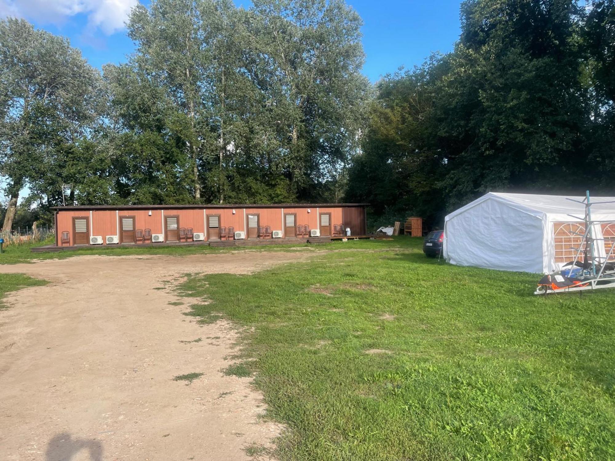 Wotel Nad Obra Сквежина Екстер'єр фото